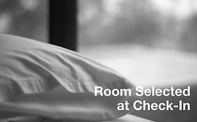 Oasis Hotel Apartments